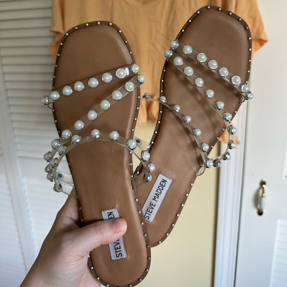 Pearl Stud Sandals